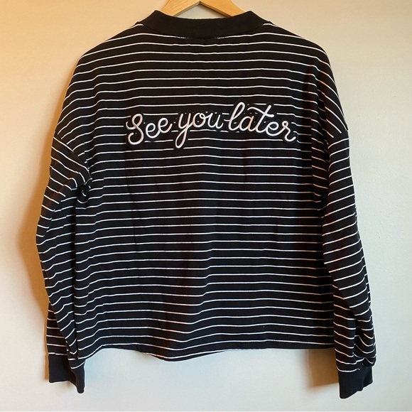 Others Follow. Crew-neck sweater. Striped. Extra small. 100% cotton. Boxy fit. - Picture 1 of 5